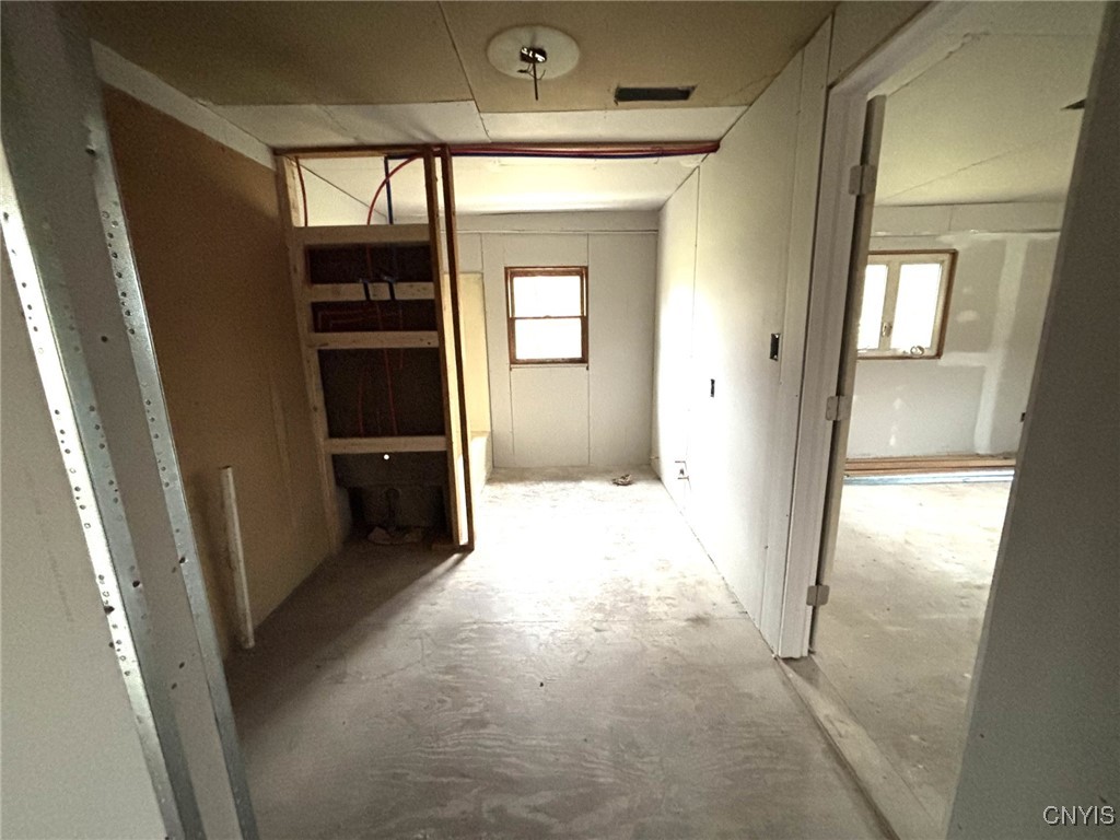 7458 Surbrook Road Lysander, NY 13027 - Photo 21 of 49