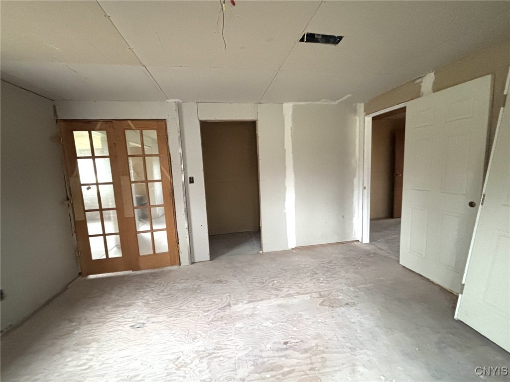 7458 Surbrook Road Lysander, NY 13027 - Photo 37 of 49