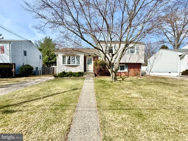 $370,000 | 17 Acton Avenue, Ewing, NJ 08618