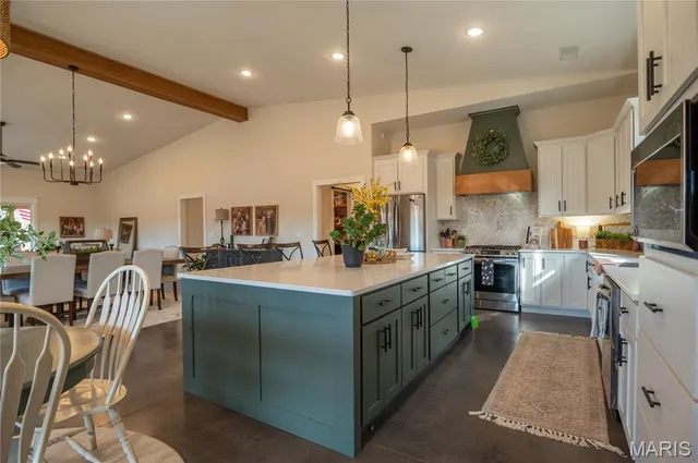 $719,000 | 614 Water Tower Road, Van Buren, MO 63965