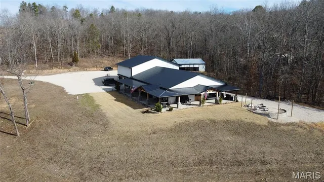 $719,000 | 614 Water Tower Road, Van Buren, MO 63965