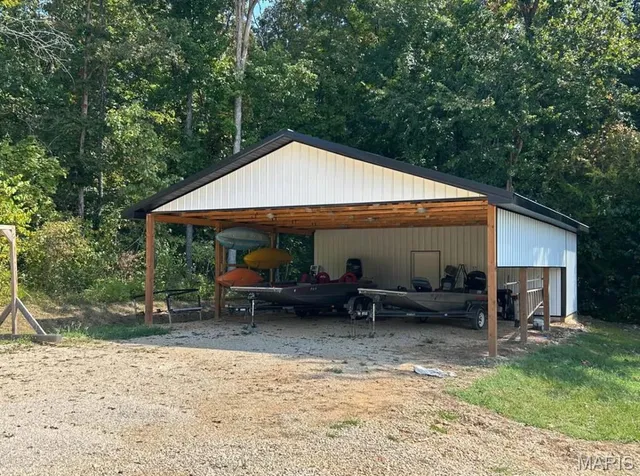 $719,000 | 614 Water Tower Road, Van Buren, MO 63965