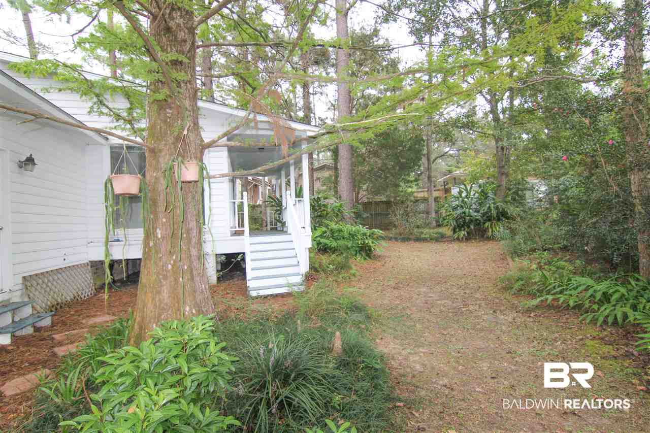 106 Pineview Circle Daphne, AL 36526 - Photo 24 of 26 Back Yard