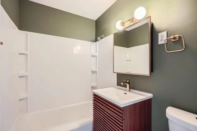 $2,699 | 6300 X Quebec Avenue North, Brooklyn Park, MN 55428