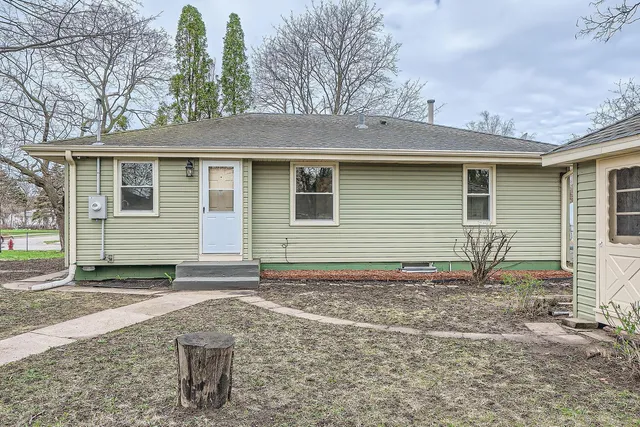 $2,699 | 6300 X Quebec Avenue North, Brooklyn Park, MN 55428