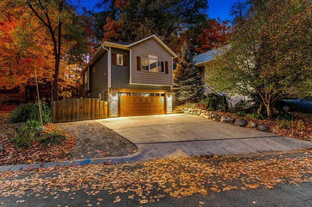 $440,000 | 3041 Inverness Lane, Mound, MN 55364