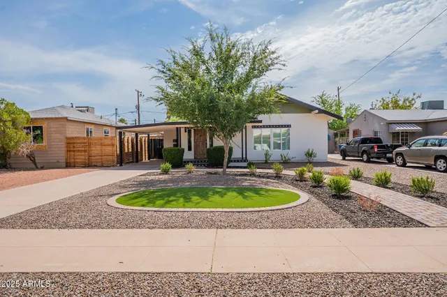 $619,000 | 291 North Washington Street, Chandler, AZ 85225