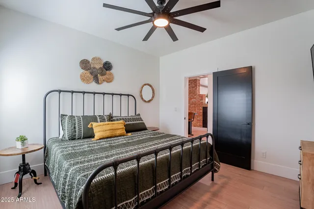 $619,000 | 291 North Washington Street, Chandler, AZ 85225