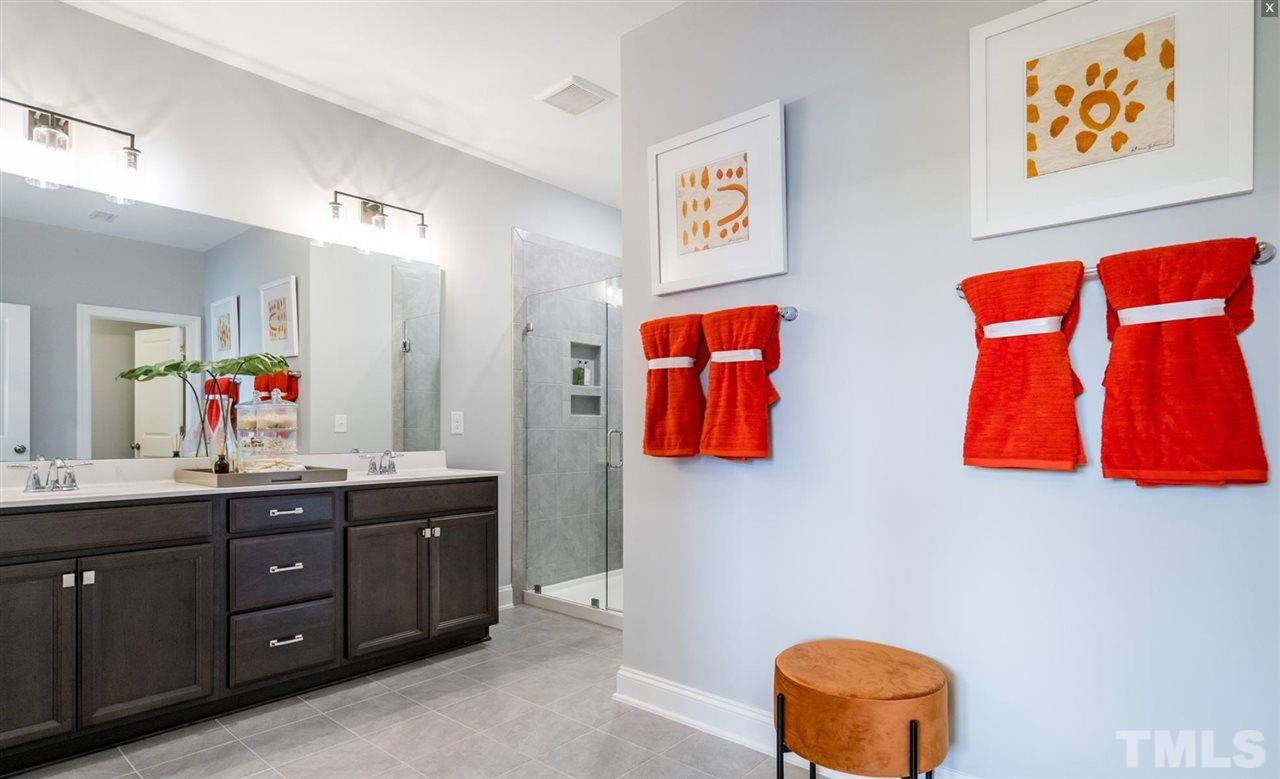 624 Ressler Street, Unit 374 Holly Springs, NC 27540 - Photo 7 of 17 Gallery Image 7