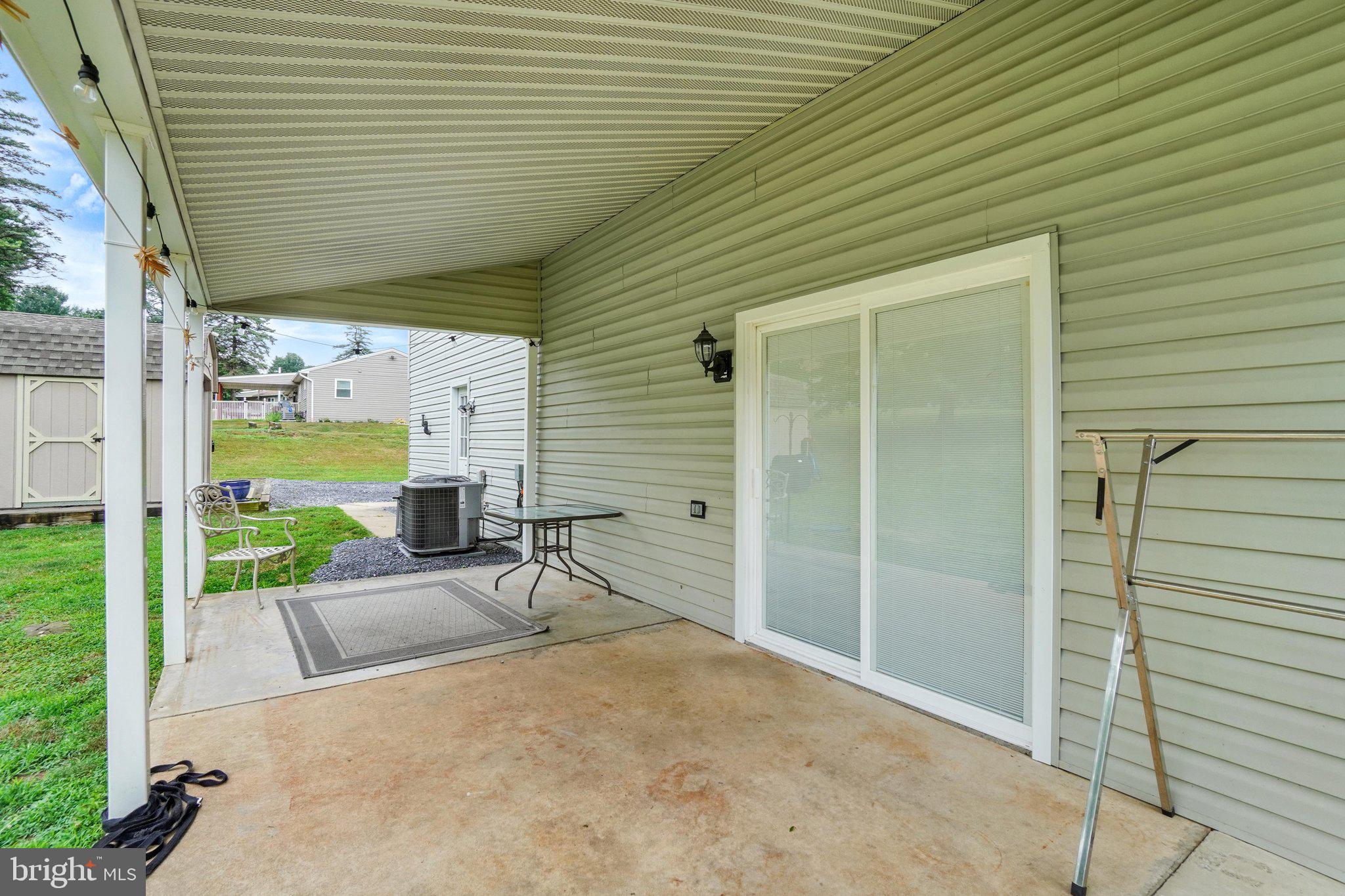 836 Elham Drive York, PA 17406 - Photo 24 of 29