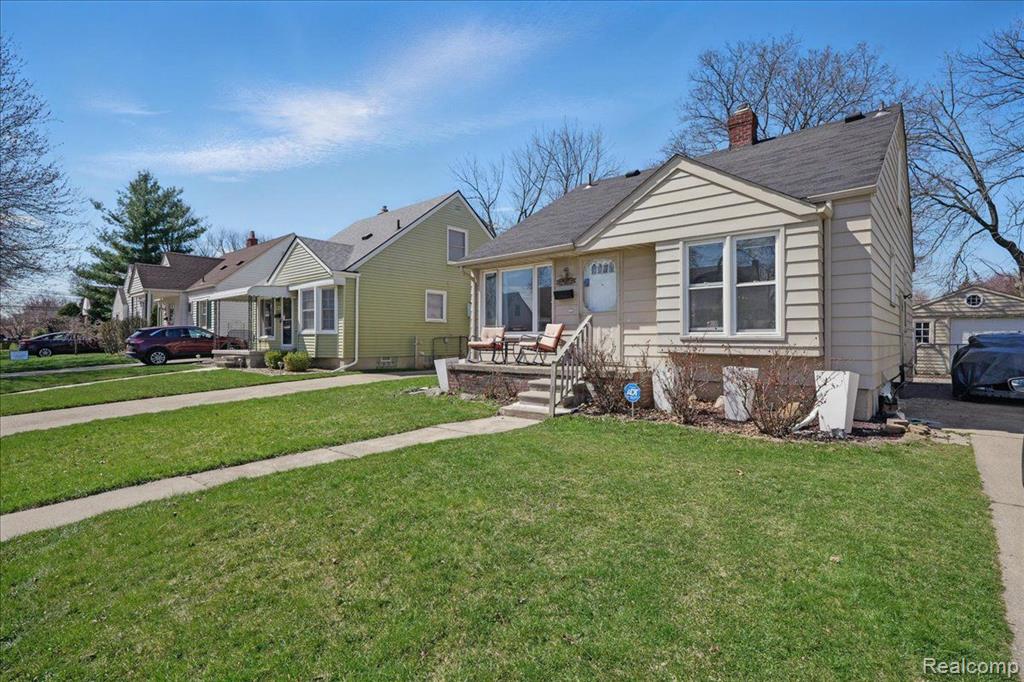 2444 Academy Street Dearborn, MI 48124 - Photo 3 of 35