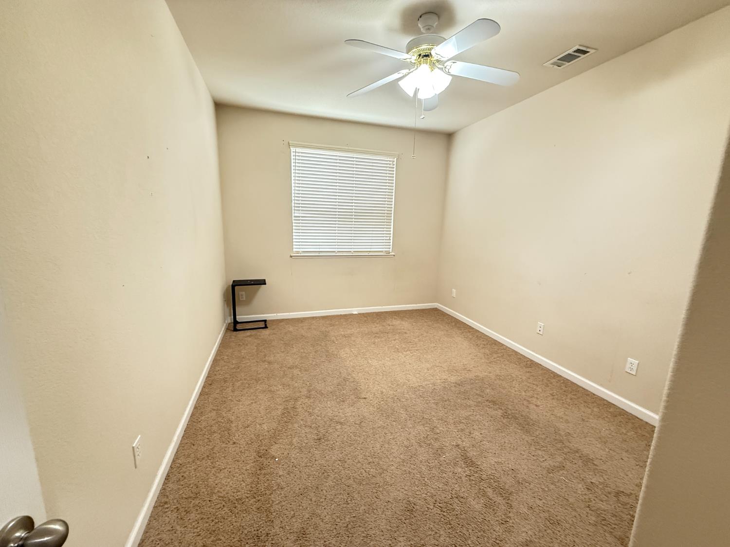 390 Munter Street Manteca, CA 95337 - Photo 10 of 15