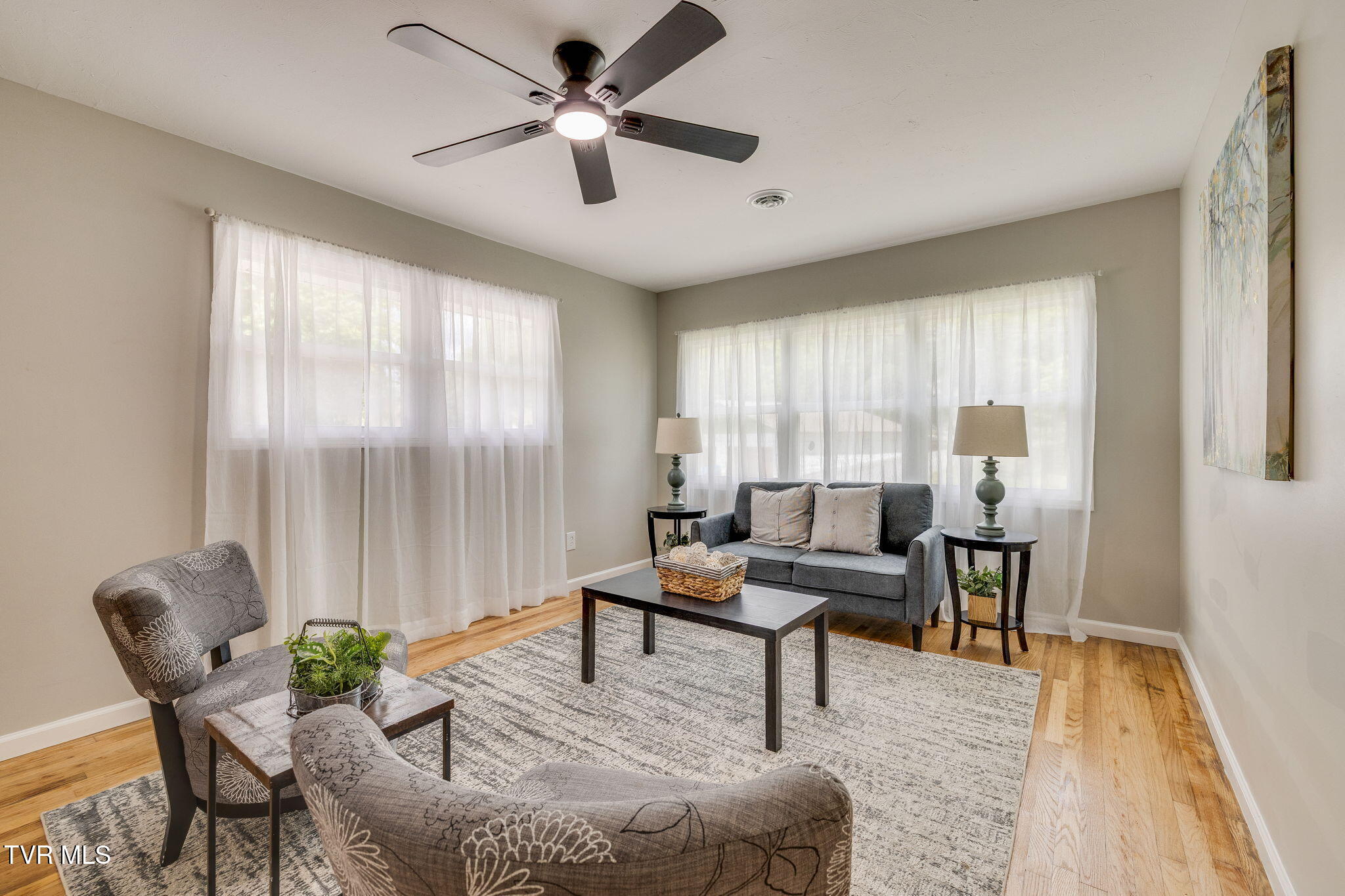 1321 Haga Road Kingsport, TN 37660 - Photo 7 of 31 007