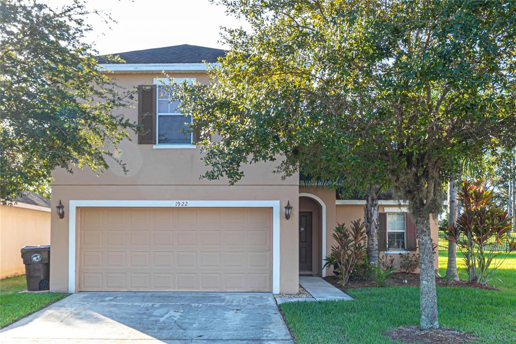 1922 Commander Way Kissimmee, FL 34746 - Photo 1 of 1