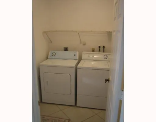 $3,200 | 7698 Solimar Circle, Boca Raton, FL 33433