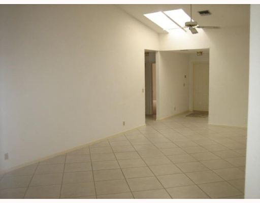 7698 Solimar Circle Boca Raton, FL 33433 - Photo 3 of 16 Additional Photo