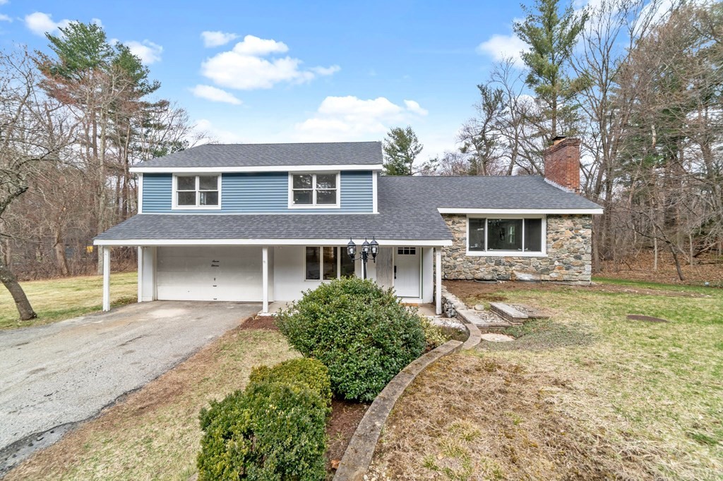 711 South Avenue, Weston, MA 02493 Compass