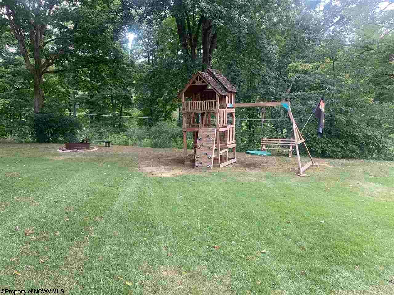 20 Barnett Acres Road Clarksburg, WV 26301 - Photo 5 of 29 Gallery Image 5