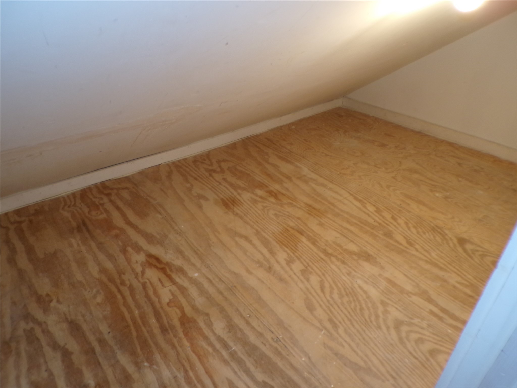 3416 Morrison Street, Unit 9 Houston, TX 77009 - Photo 18 of 38 Storage area off of the bedroom.