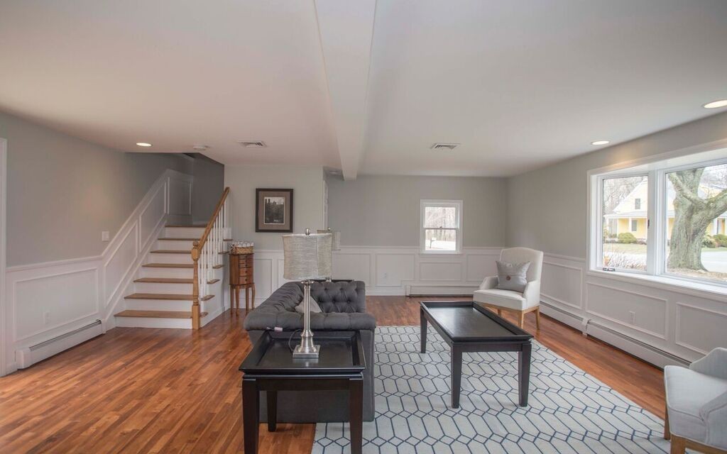170 Stockbridge Road Scituate, MA 02066 - Photo 10 of 28 Gallery Image 10