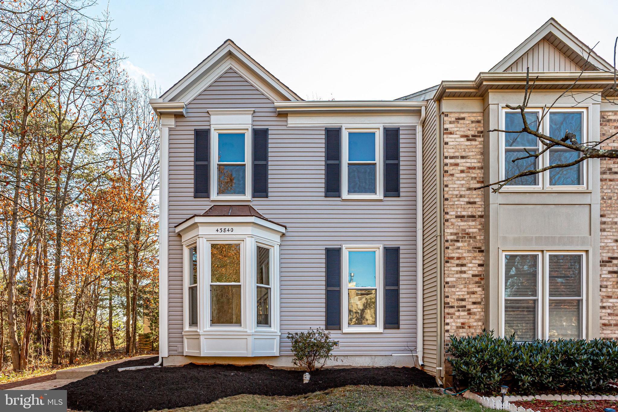 43840 Laburnum Square Ashburn, VA 20147 - Photo 2 of 68