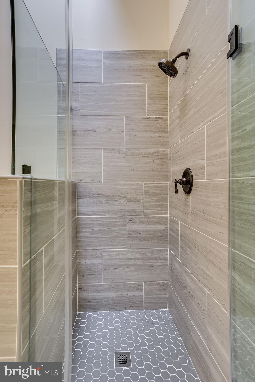 43840 Laburnum Square Ashburn, VA 20147 - Photo 46 of 68