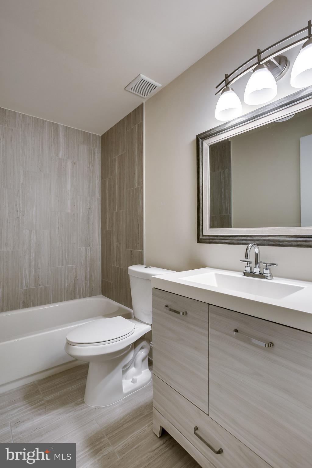 43840 Laburnum Square Ashburn, VA 20147 - Photo 56 of 68