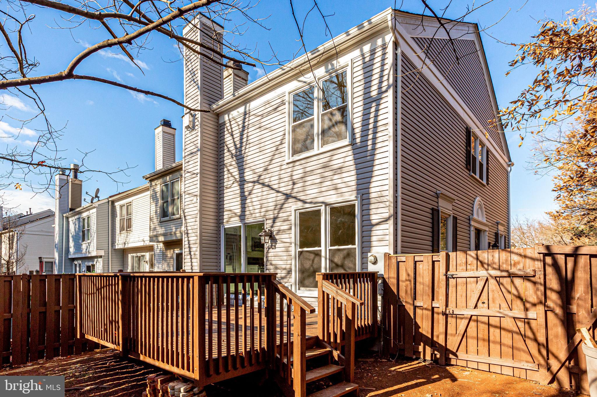 43840 Laburnum Square Ashburn, VA 20147 - Photo 64 of 68
