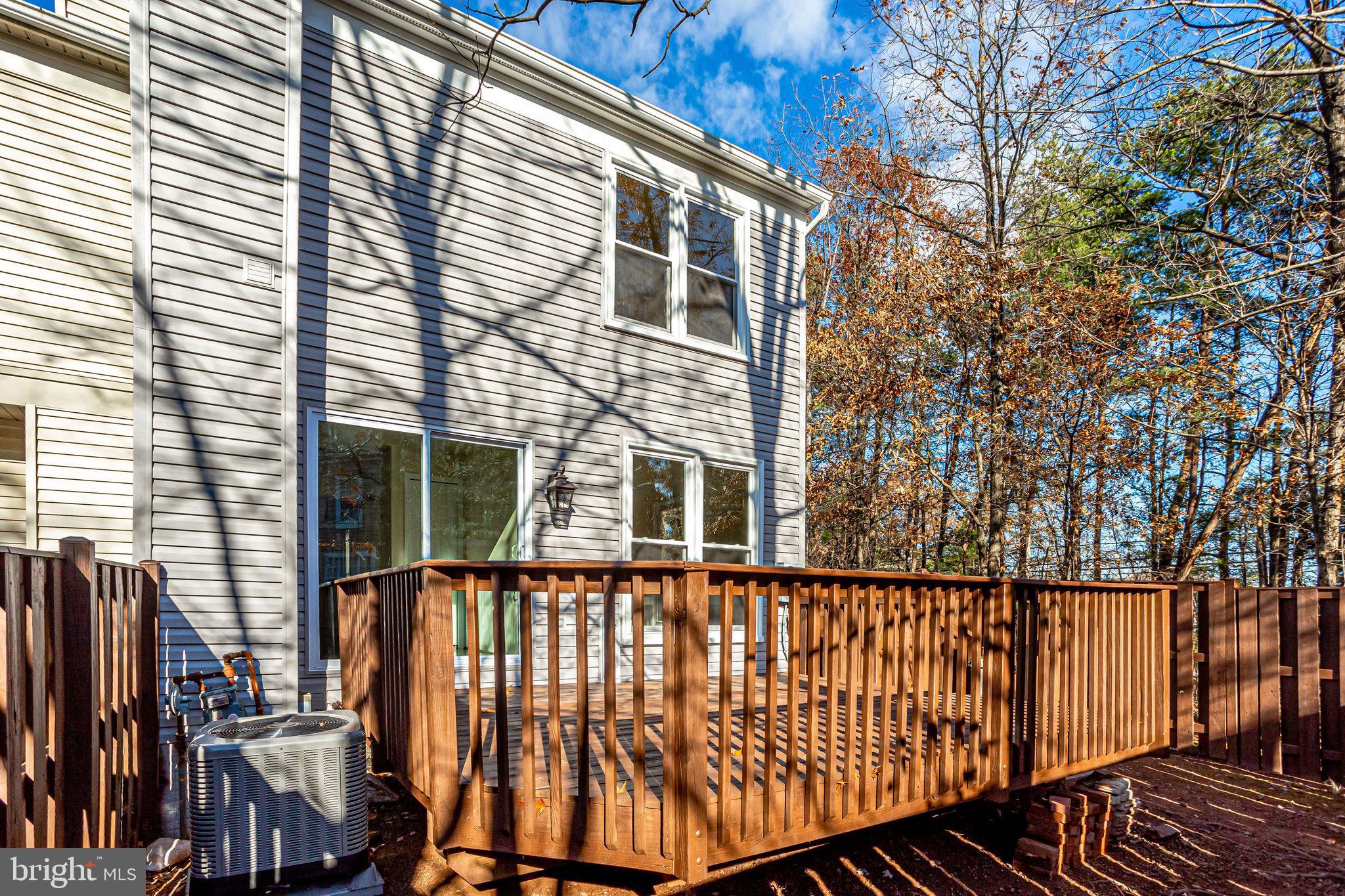 43840 Laburnum Square Ashburn, VA 20147 - Photo 65 of 68