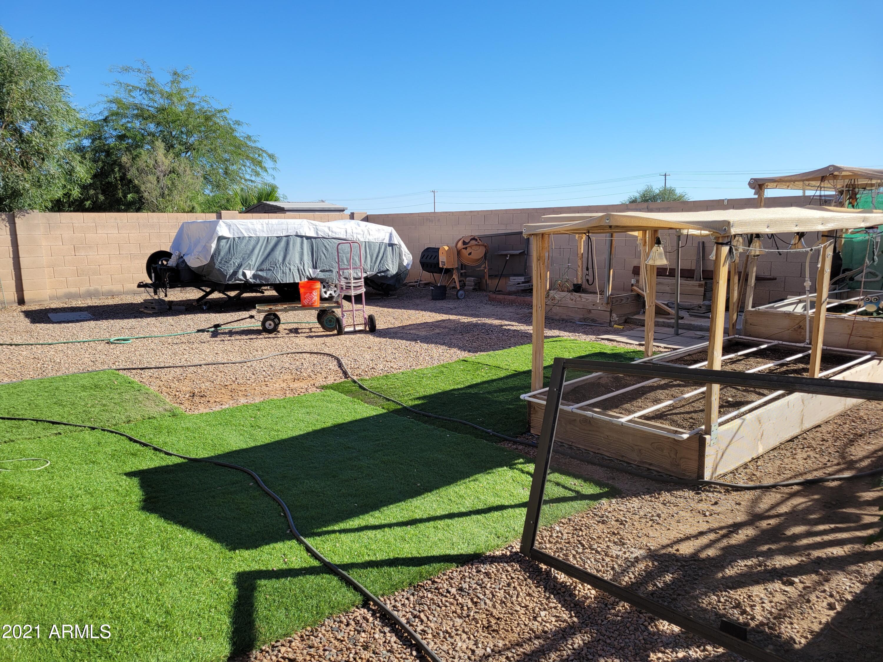 43945 West Cowpath Road Maricopa, AZ 85138 - Photo 8 of 24 Spacious back yard