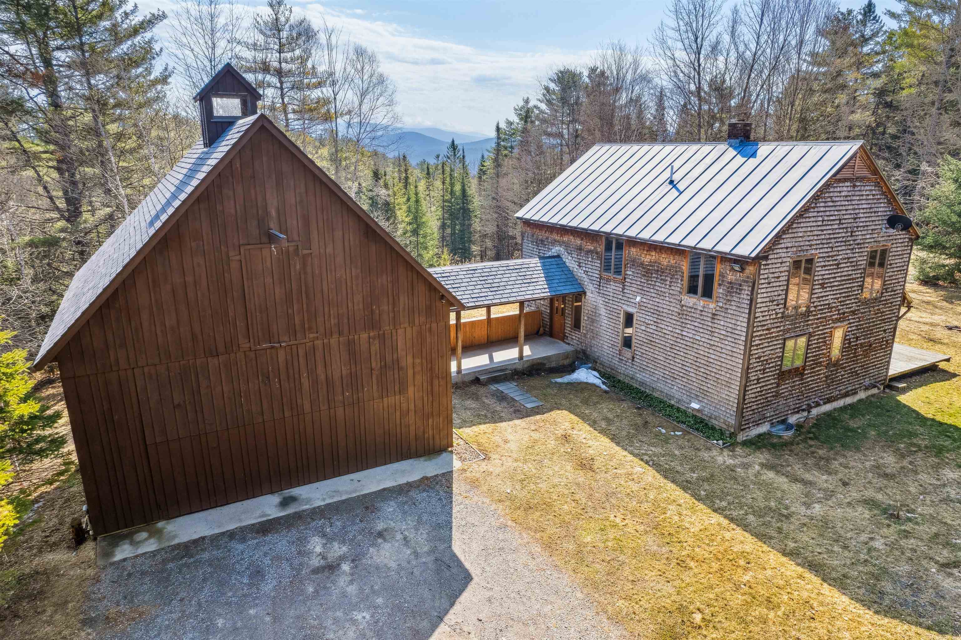 151 Southview Road Newbury, VT 05051 - Photo 3 of 40 Gallery Image 3