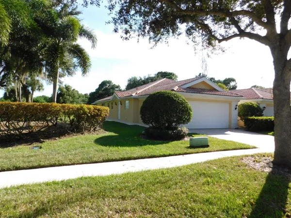 $549,900 | 1206 Southwest Balmoral Trace, Stuart, FL 34997