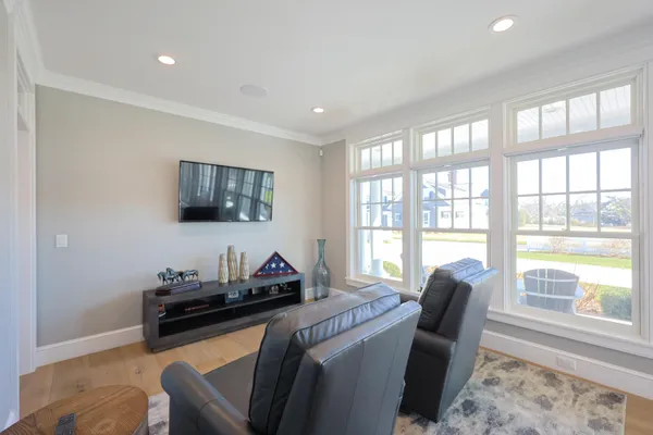 $9,500,000 | 18 Strandway, West Harwich, MA 02671