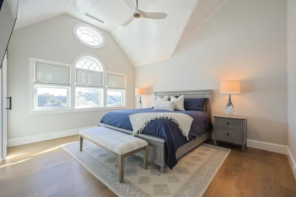 $9,500,000 | 18 Strandway, West Harwich, MA 02671