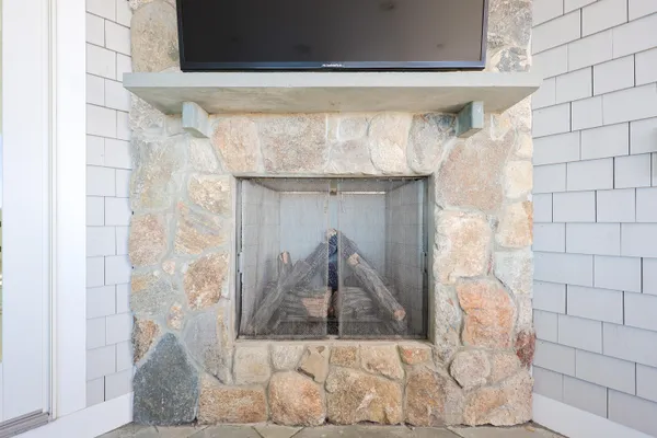 $9,500,000 | 18 Strandway, West Harwich, MA 02671