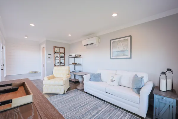 $9,500,000 | 18 Strandway, West Harwich, MA 02671