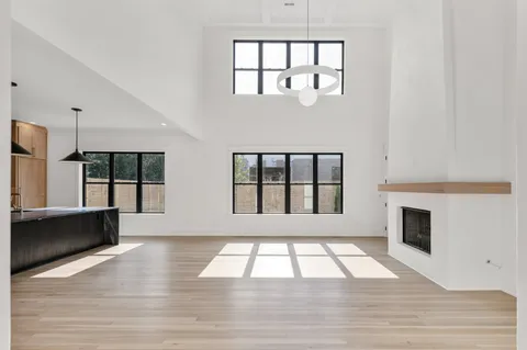 $1,949,000 | 5621 Valley View Road, Brentwood, TN 37027