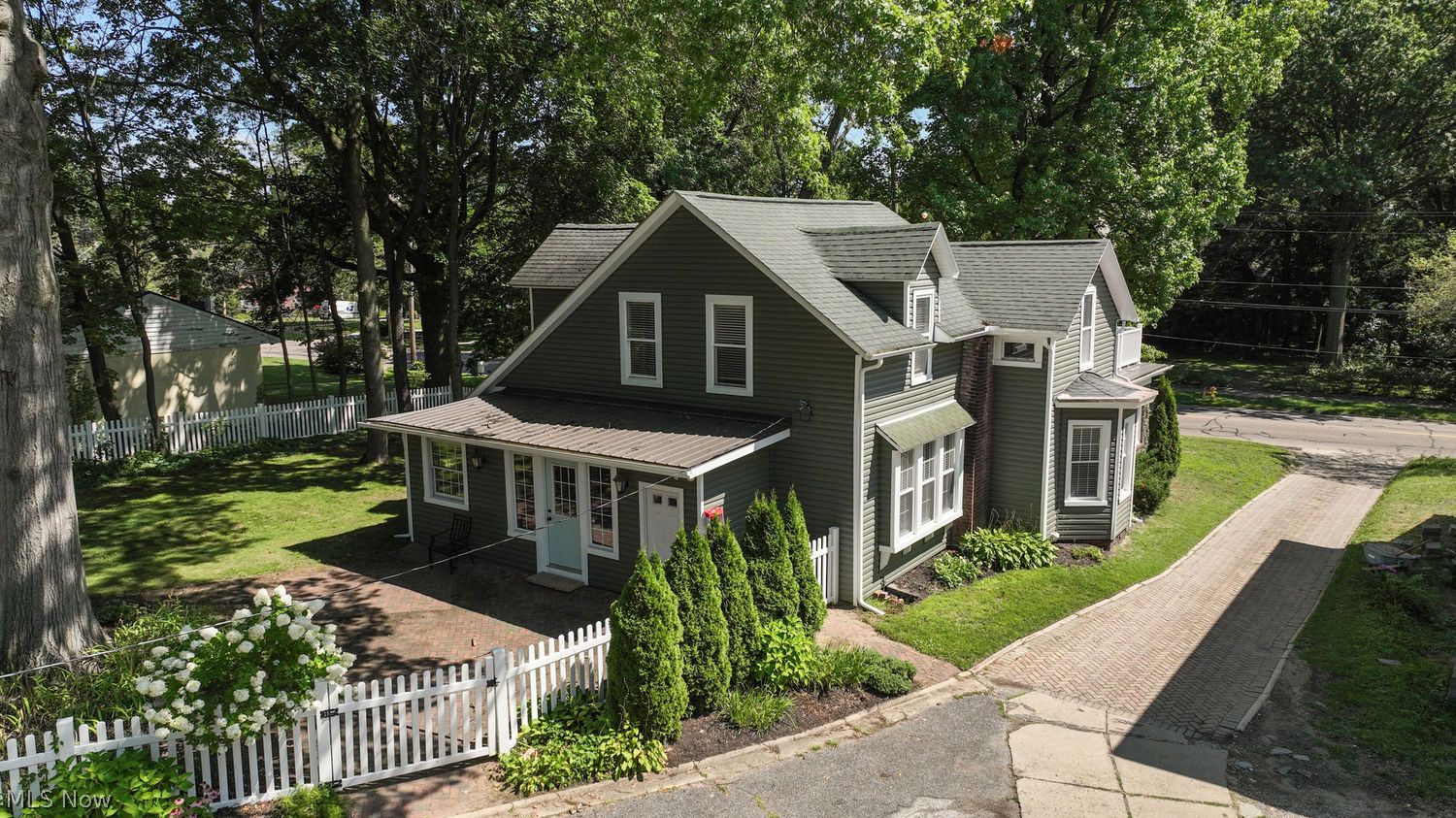 302 Merriman Road Akron, OH 44303 - Photo 1 of 31 Gallery Image 1