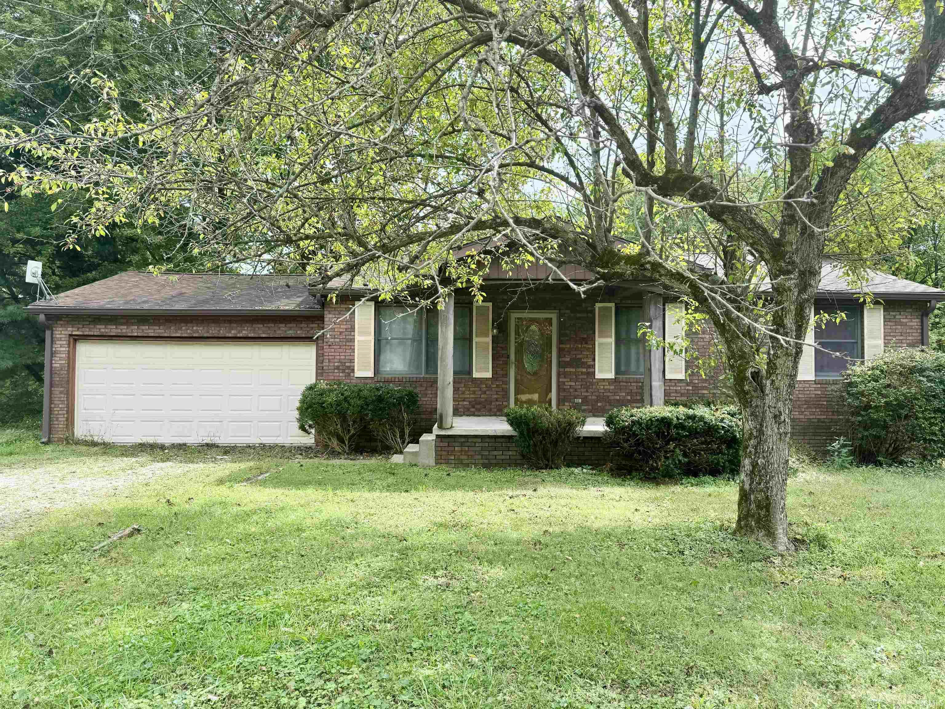 6822 Yankeetown Road Newburgh, IN 47630 - Photo 1 of 14 Gallery Image 1