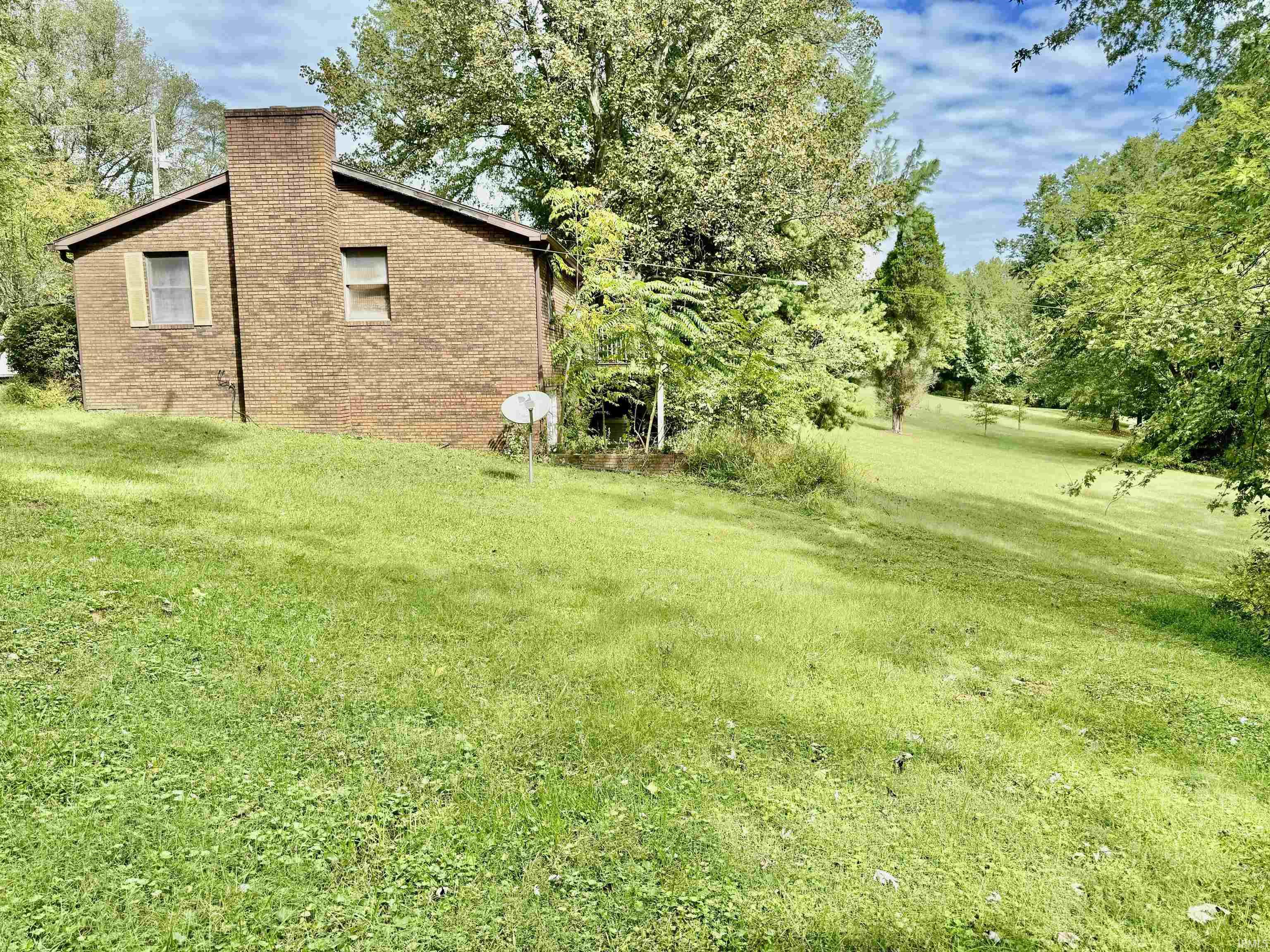 6822 Yankeetown Road Newburgh, IN 47630 - Photo 13 of 14 Gallery Image 13