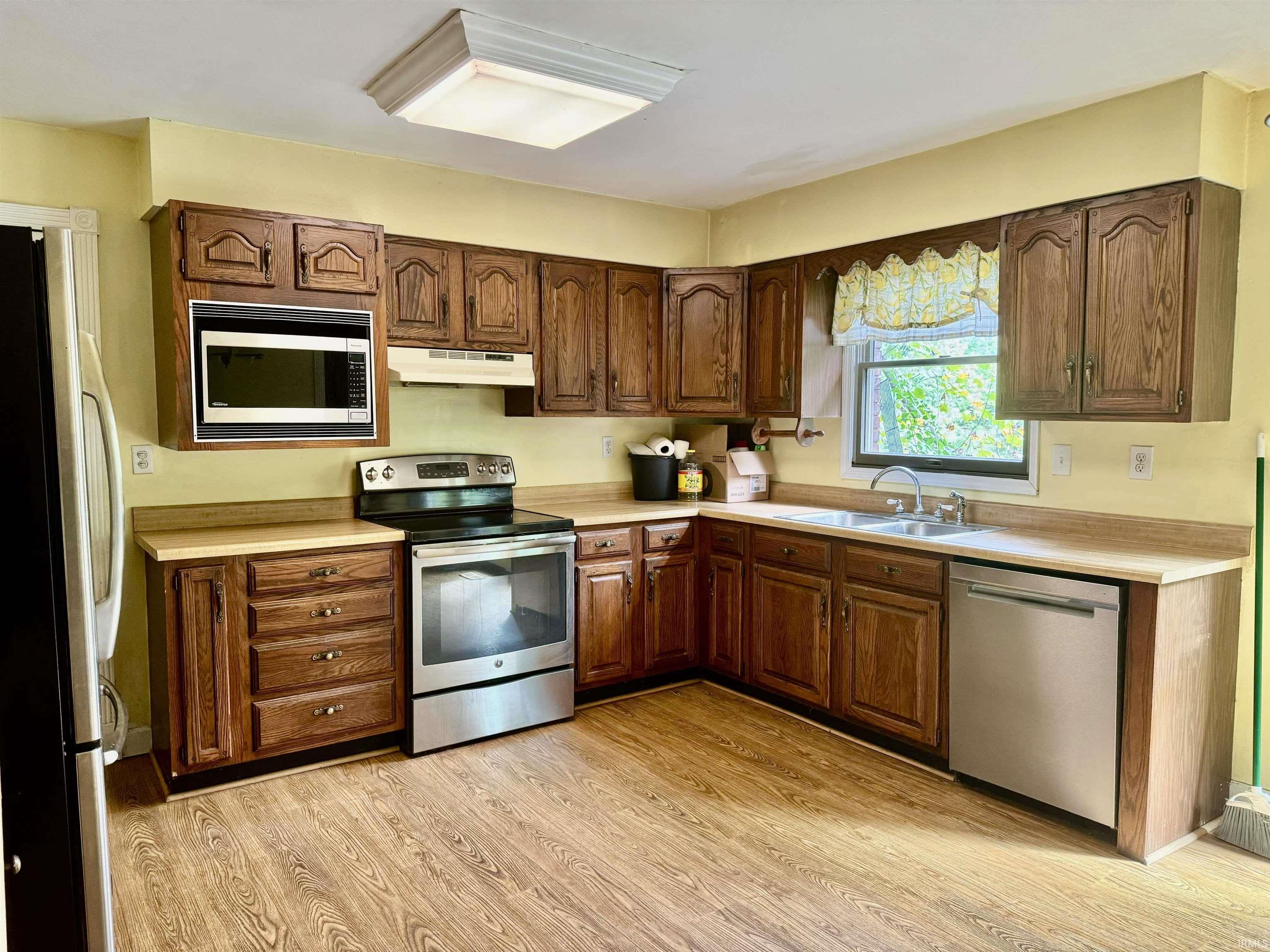 6822 Yankeetown Road Newburgh, IN 47630 - Photo 5 of 14 Gallery Image 5