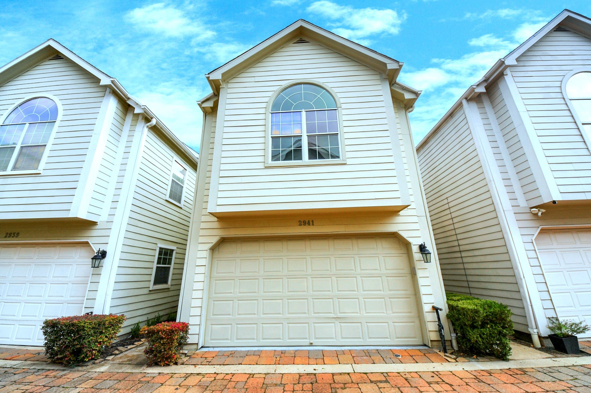 2941 Clinton Drive Houston, TX 77020 - Photo 33 of 35 a front view of a house with a yard