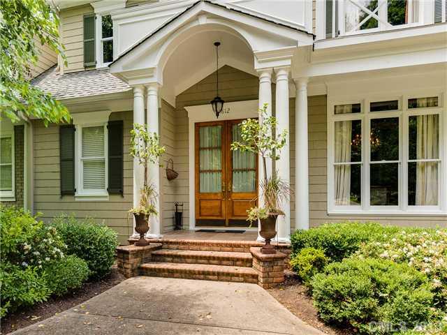 812 Queens Road Charlotte, NC 28207 - Photo 2 of 16 Gallery Image 2