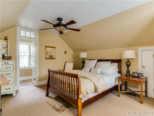 812 Queens Road Charlotte, NC 28207 - Photo 13 of 16 Gallery Image 13