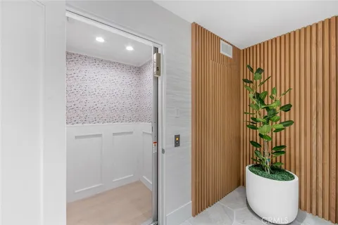 $7,195,000 | 3130 Breakers Drive, Corona del Mar, CA 92625