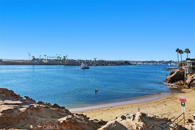 $7,195,000 | 3130 Breakers Drive, Corona del Mar, CA 92625