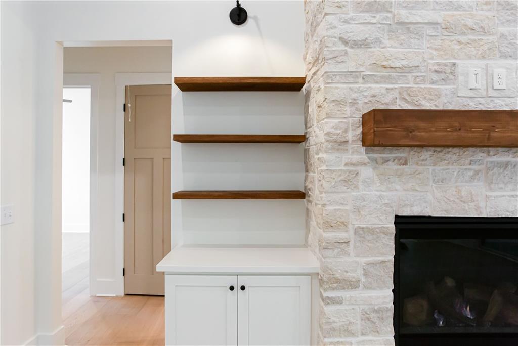 3286 Elwin Ragsdale Way Acworth, GA 30102 - Photo 49 of 51 a bathroom with a sink and a mirror