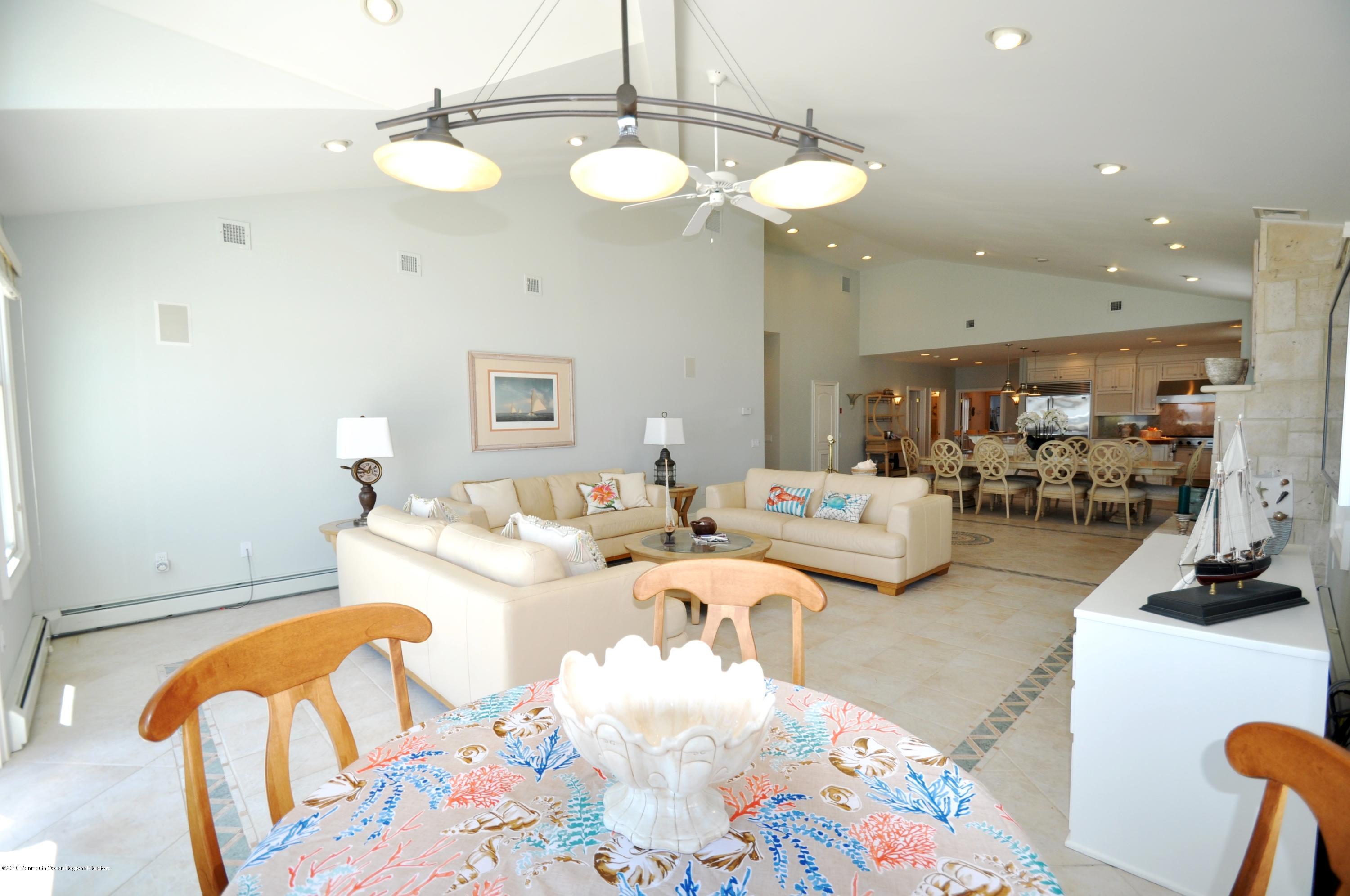 233 Beach Front, Unit 3 Manasquan, NJ 08736 - Photo 13 of 43 livingrm