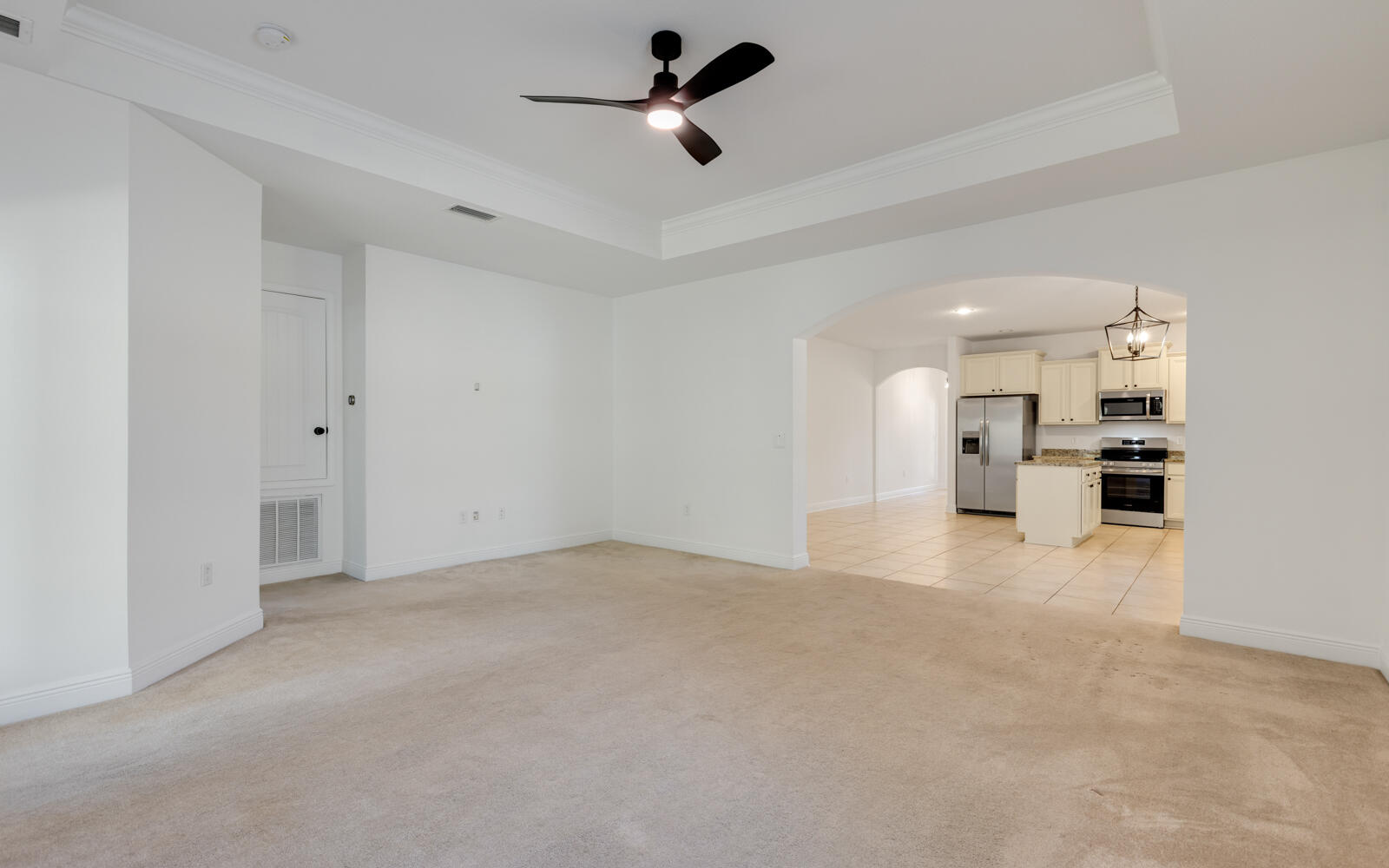 379 Whitman Way Freeport, FL 32439 - Photo 11 of 82 379WhitmanWay-15