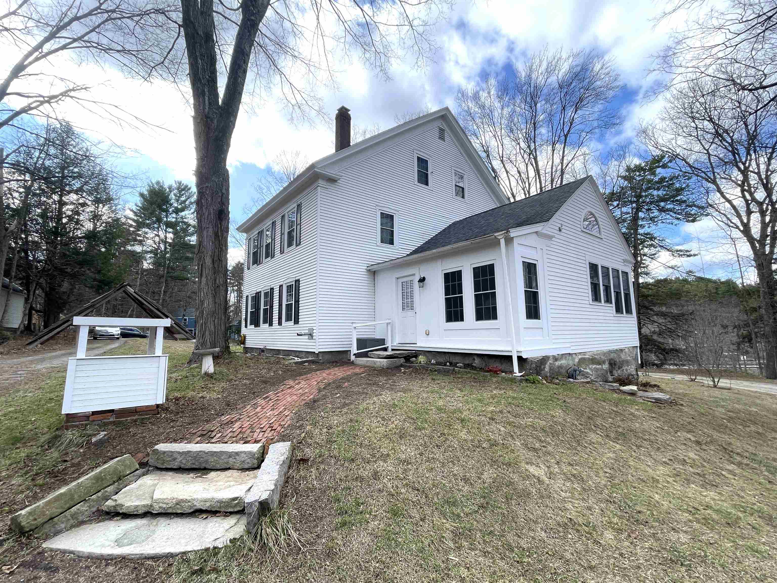 507 Old Street Road Peterborough, NH 03458 - Photo 2 of 52